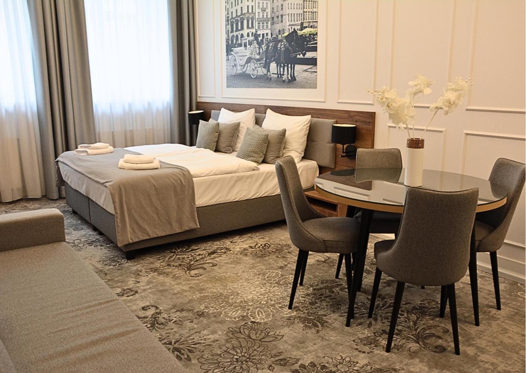 Vinfort Aparthotel Krakow Dış mekan fotoğraf