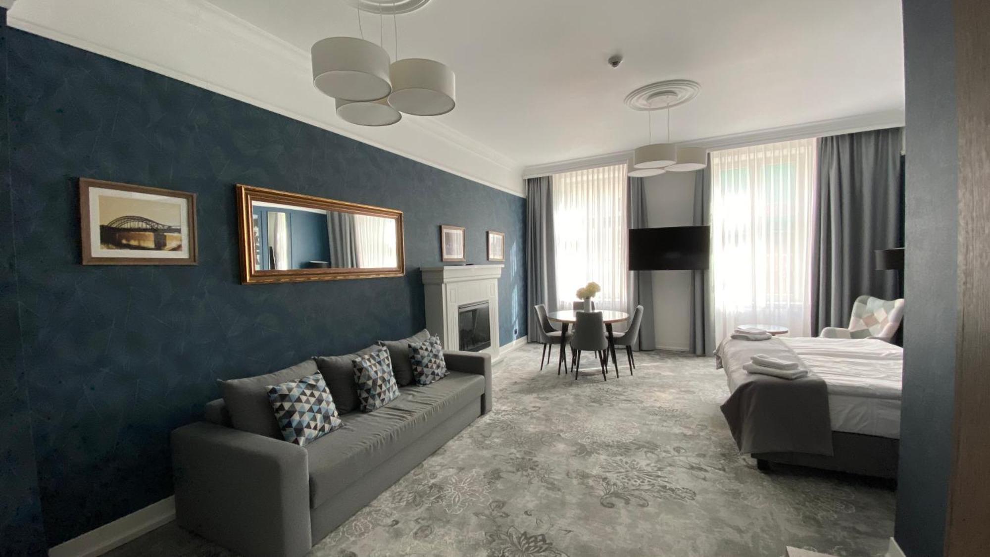 Vinfort Aparthotel Krakow Dış mekan fotoğraf